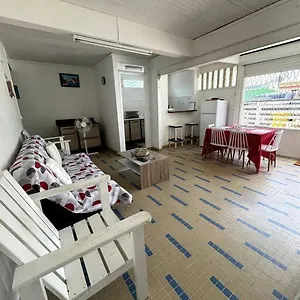 maison-authentique-300m-de-la-plage.comcaribbean.com/