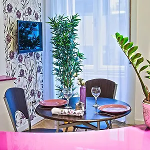 vizitați hotelul