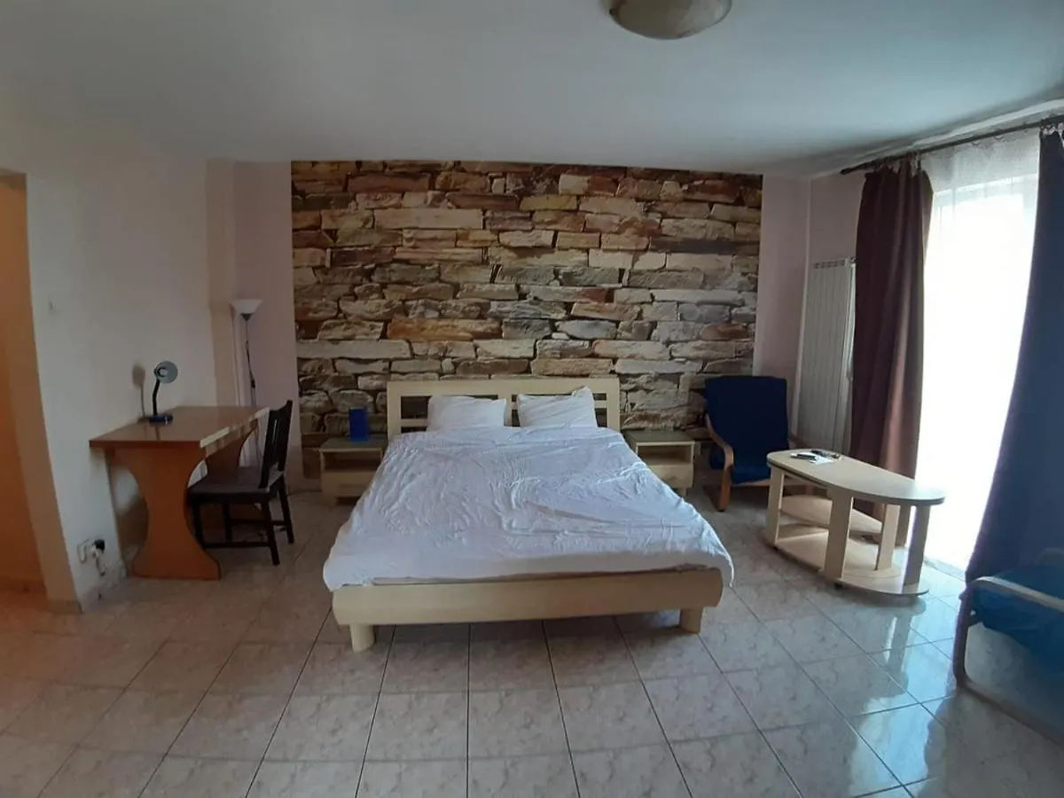 Old Town New Spacious Apartment Βουκουρέστι 0*,  Ρουμανία
