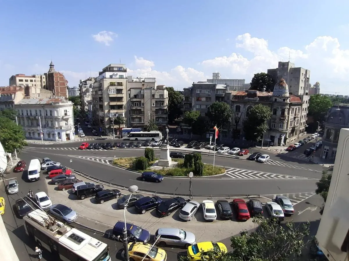 Old Town New Spacious Apartment Βουκουρέστι